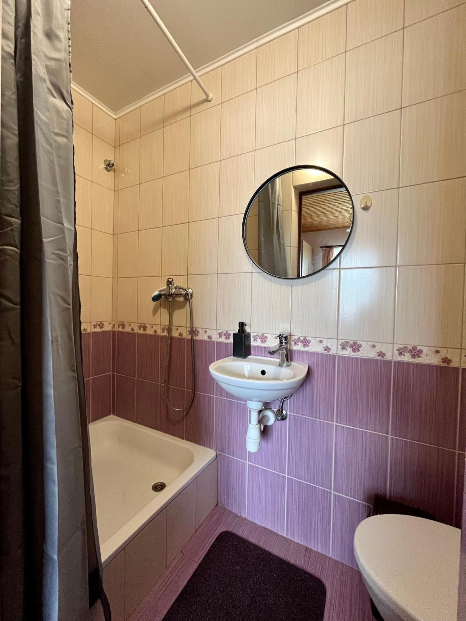 Hotel Ніч Над Карпатами à Slavsko Extérieur photo